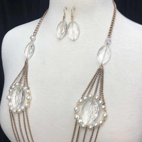 Long Gold Chain Overlap Statement Necklace Set - Picture 2 of 3